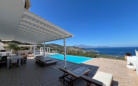 Βίλα Μεγανήσι